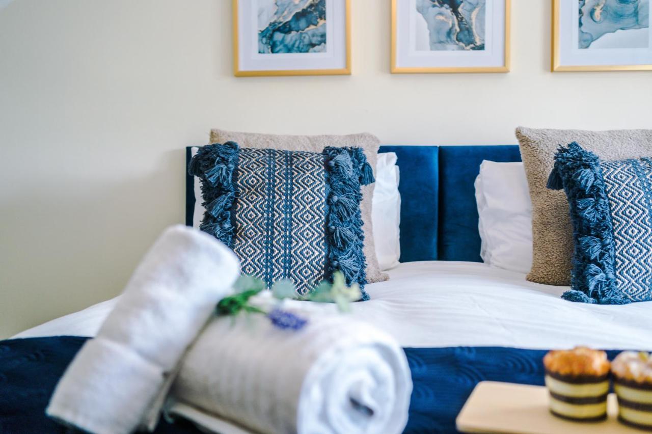 Charming 3-Bed Cottage In Chester, Ideal For Families & Workers, Free Parking - Sleeps 7 Ngoại thất bức ảnh